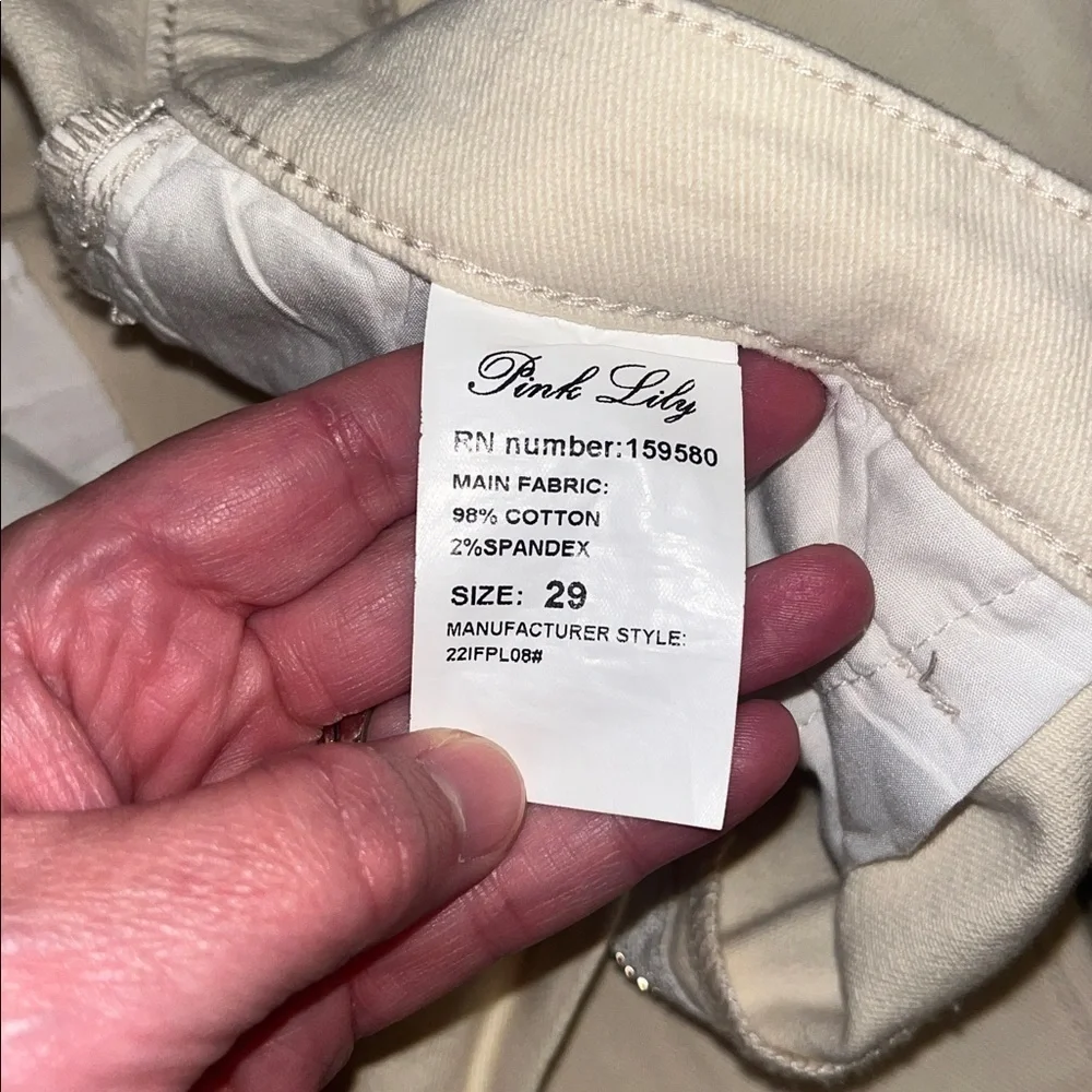 Pink Lily women’s off White Flared Jeans size 29